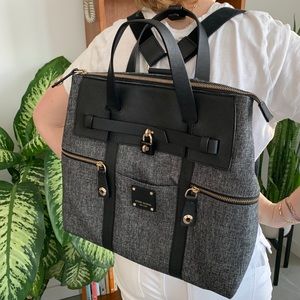 ❤️EUC Henri Bendel Large Jetsetter Backpack